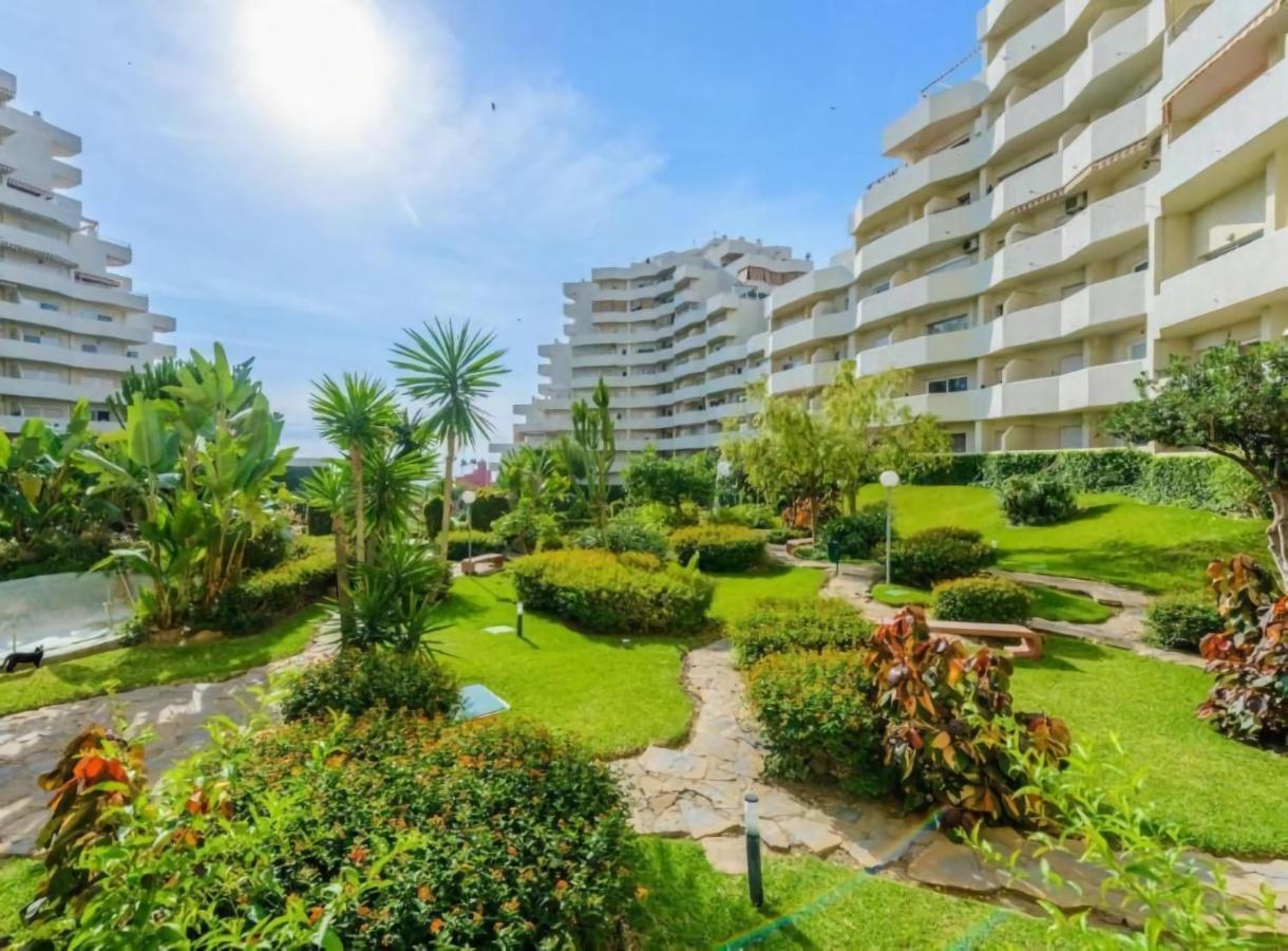Apartamentos Benalbeach Benalmádena Exterior foto
